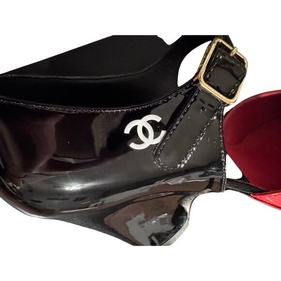 Auth. Vintage Chanel Patent Leather Mary Jane Pump Heels Size 36C W/Box - Picture 6 of 16